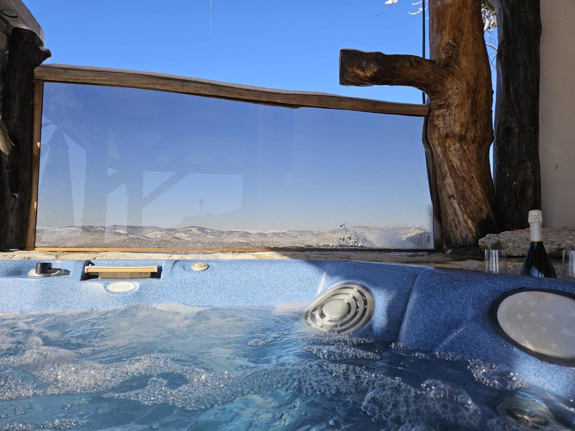 Zerko Holiday Home - Vineyard Chalet With Sauna And Jacuzzi Free Mirna Exterior foto
